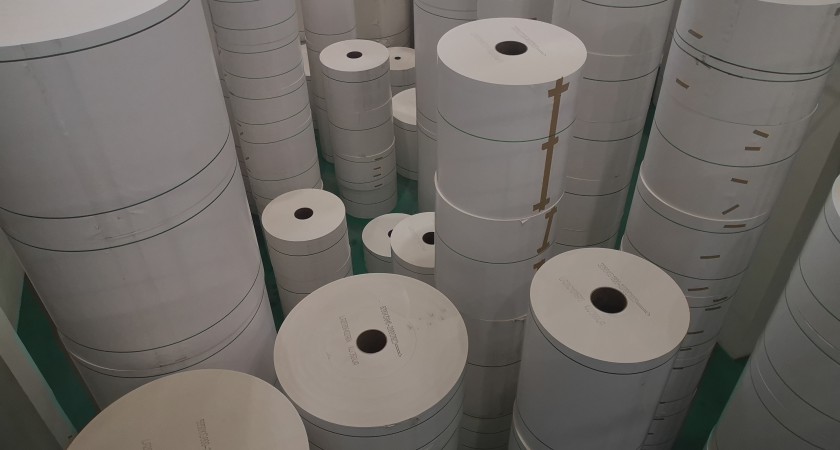 哪些行業(yè)使用牛皮紙？牛皮紙的生產(chǎn)技術(shù)有哪些流程？